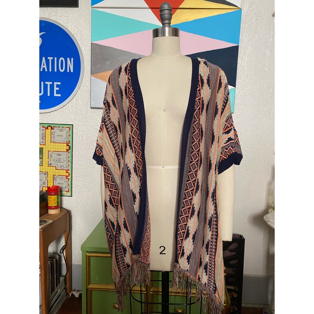 Geometric Open Cardigan with Fringe